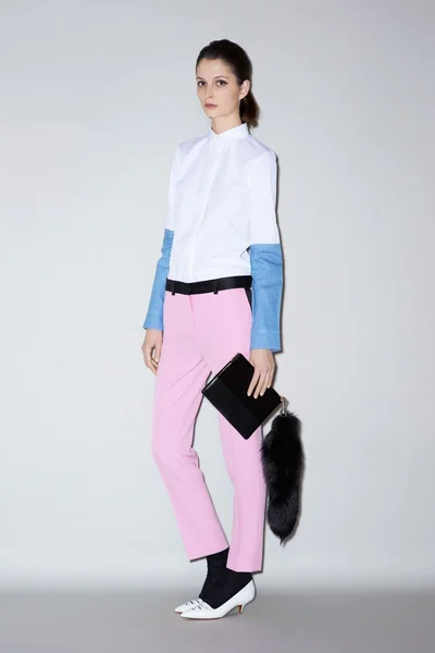 Look 10